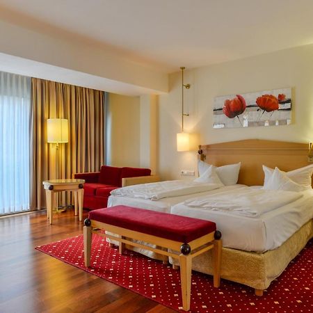 Hotel Poeker 메펜 외부 사진